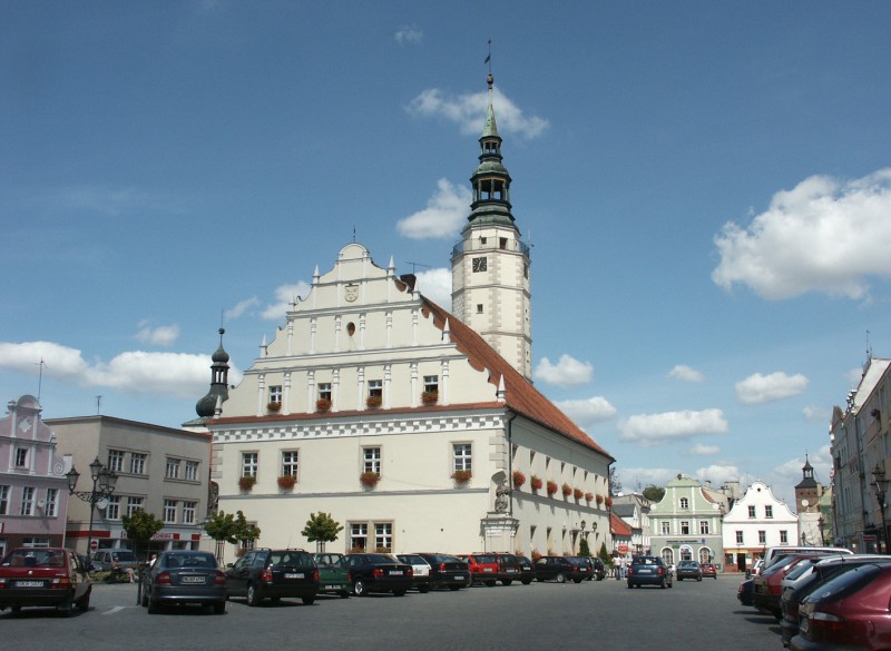 Rathaus in Glogowek (Oberglogau)